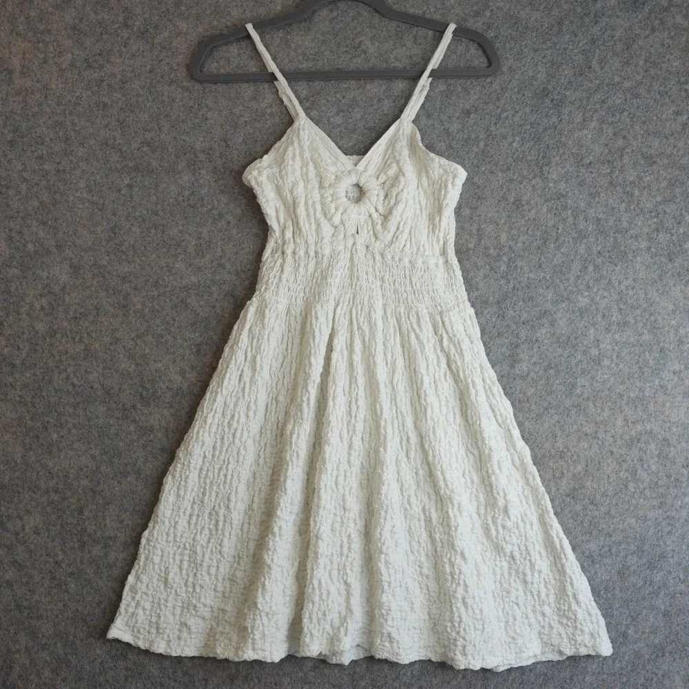 Sea Supply Textured Smocked Mini Dress L White Cotton Beachy Fairy Cottagecore